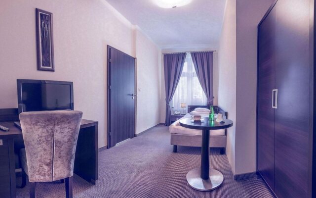 Hotel Niemcza SPA