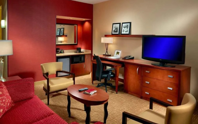 Courtyard Birmingham Homewood