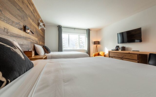 Heather Mountain Lodge