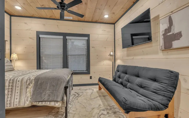 Pigeon Forge Large Cabins