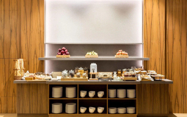 AC Hotel by Marriott Wroclaw