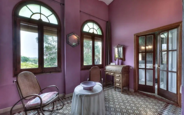 Hotel Casa Ceremines