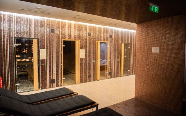 Wabi Hotel - Beauty & Dental Center