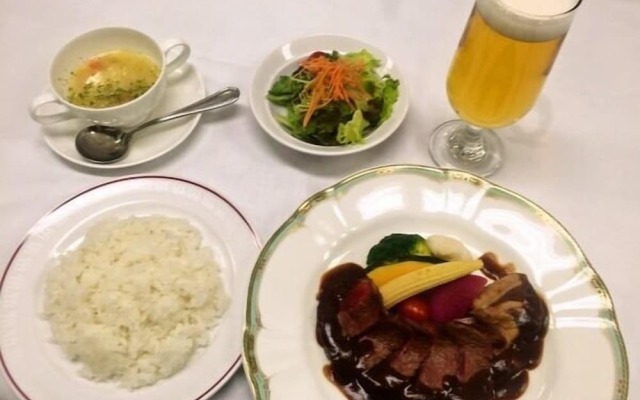 Grand Hotel God 奈中-Hiratsuka annex parking (self-propelled)