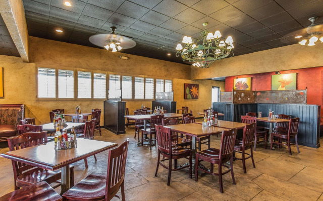 Comfort Suites Ogden Conference Center