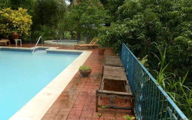 Harding Hall Hideaway