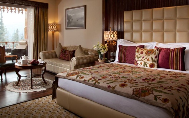 The Khyber Himalayan Resort & Spa – Guest Rooms – Gulmarg