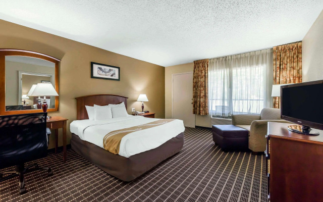 Quality Inn & Suites Sevierville - Pigeon Forge