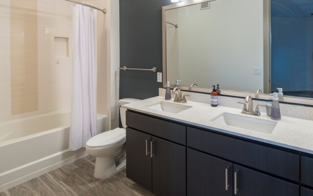 Luxe Tempe Apartments by WanderJaunt