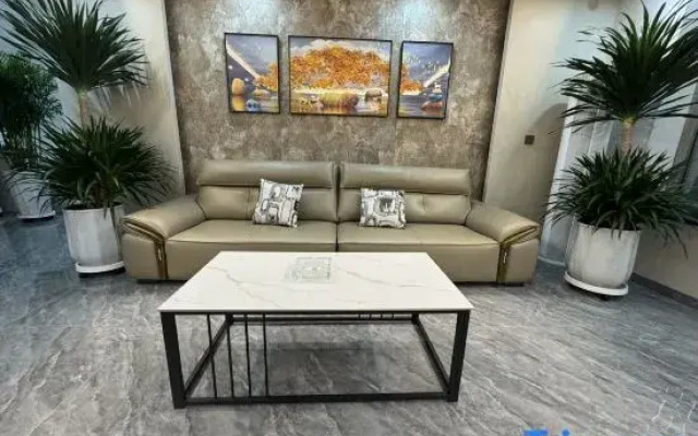 Xinyu Business Hotel