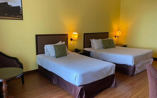 Ehsan Seaview Hotel Port Dickson – Guest Rooms – Port Dickson