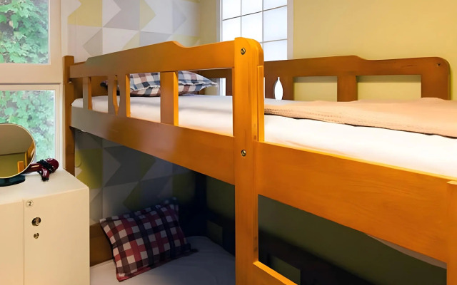 Cube Guesthouse