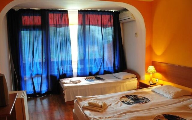 Hotel Surf