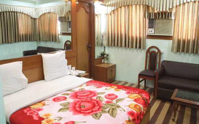 Maruti Hotel