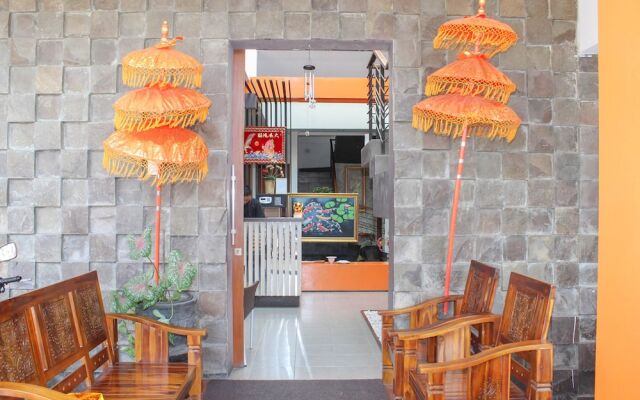 Airy Wijaya Kusuma Dukuh Kupang Timur 20 Surabaya