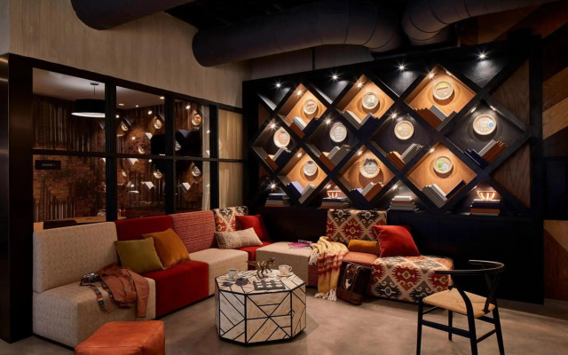 Moxy Chattanooga Downtown