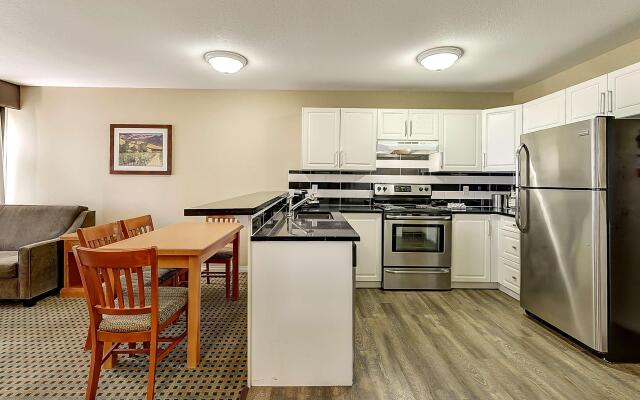 Best Western Plus Osoyoos Hotel & Suites