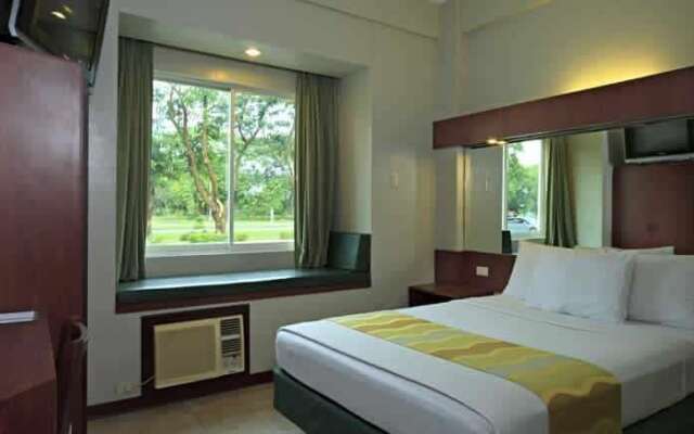 Microtel by Wyndham Tarlac