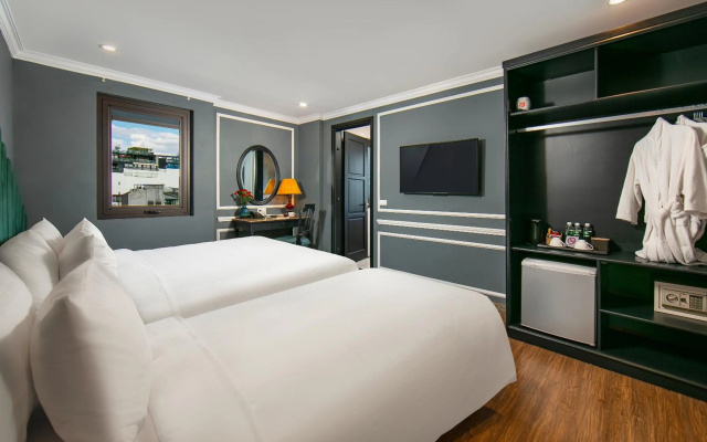 La Selva Premium Hotel – Guest Rooms – Hanoi