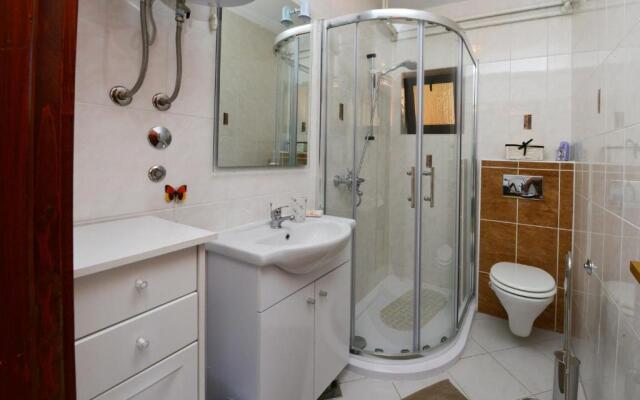 Apartment Kuki (PRC159)