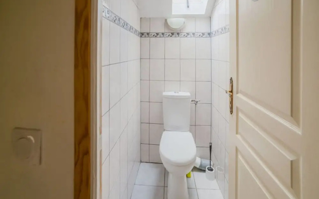 Storehouse With Pool Near Monpazier