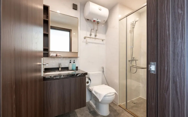 Agile Sky Residence Studio by SobenHomes