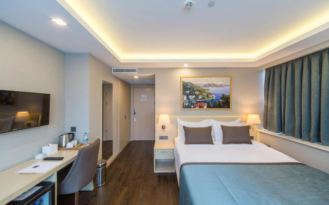 Molton Monapart Mecidiyekoy