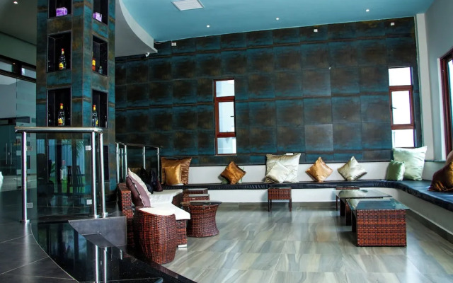 The Royal Shaza Suites
