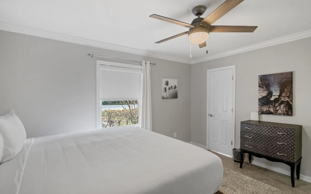 "the Beachy House" 27 Sandestin Estates