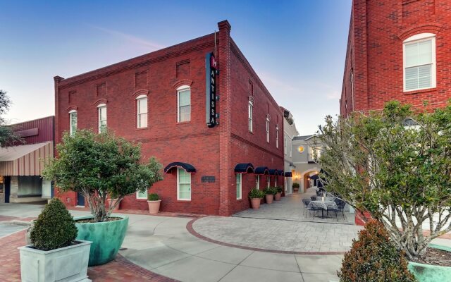 The Mantissa Executive Suites and Spa