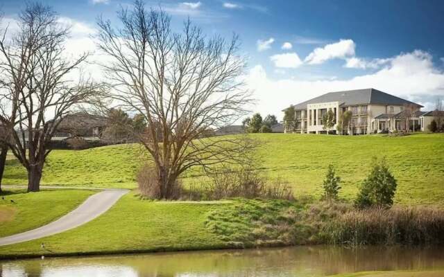 Oasis on the Yarra Valley