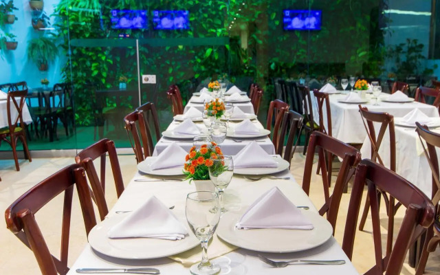 Hotel Aixo Suites By Geh Suites