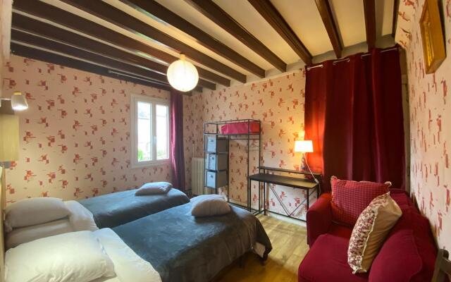 Semi-Detached House, Etretat