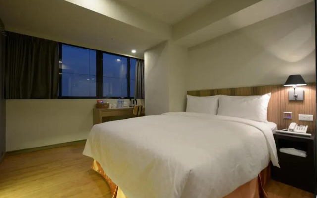 Smile Inn - Taipei Main Station