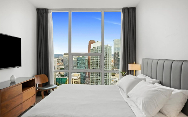 Level Furnished Living