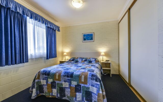 Allambi Holiday Apartments