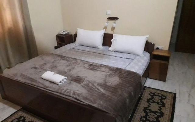 Sheridan Hotel