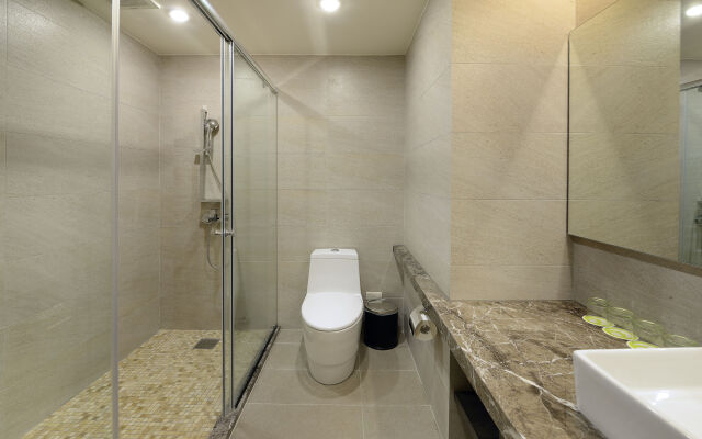 Hualien Holiday Hotel