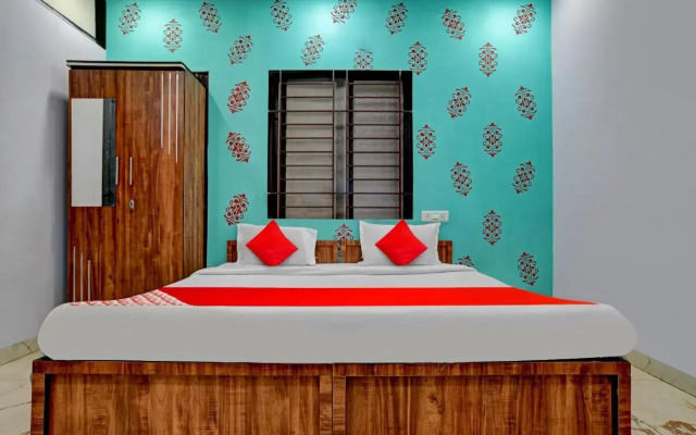 Spot On 806322 Hotel Kings Night