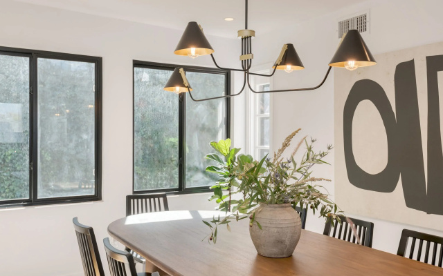 Silver Screen by Avantstay Luxe Backyard Escape