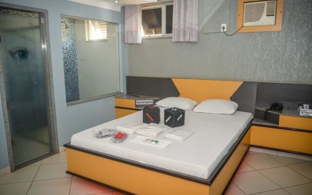 Styllus Motel - Adults Only