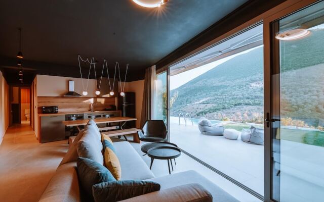 Theros Villas With Private Pool