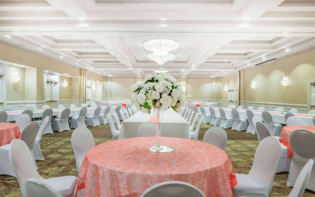 Wyndham Virginia Beach Oceanfront