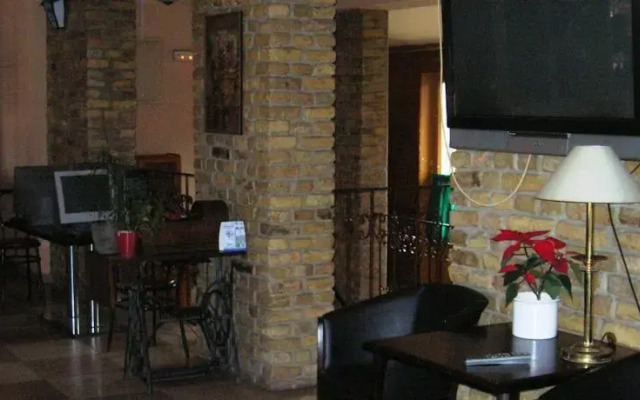 Vino Restaurant & Panzio