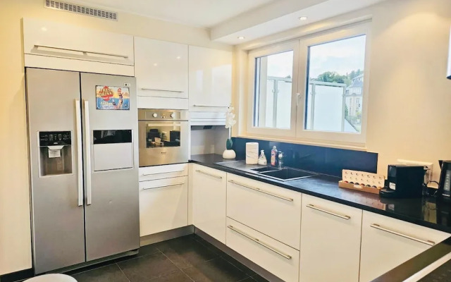 Two bedrooms with parking in Hesperange