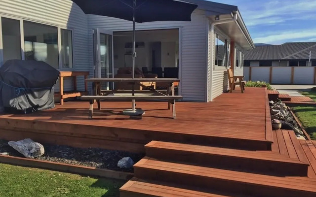 Pohara Beach Retreat