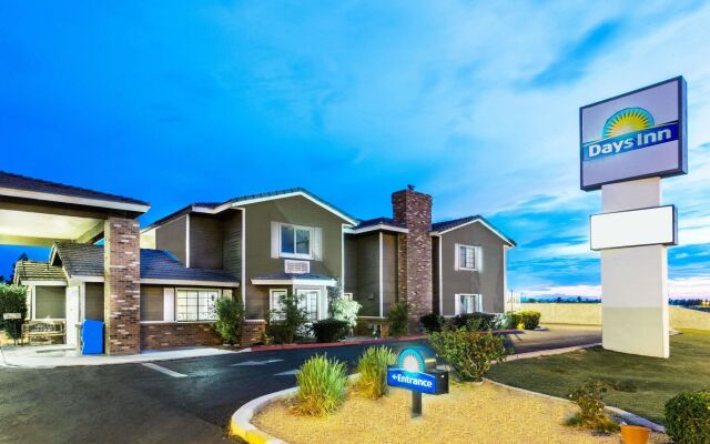 Days Inn by Wyndham Mesa East