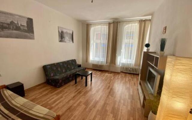 Apartment Insat