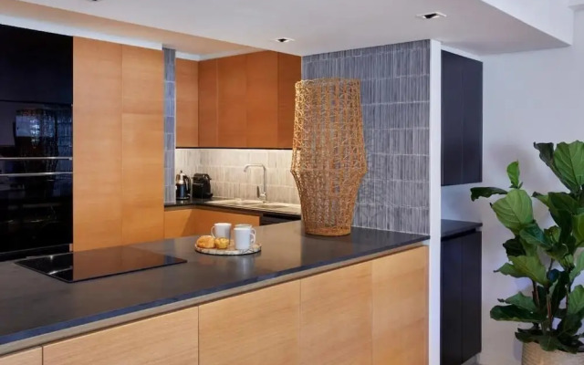 Xenia Signature Collection by Totalstay