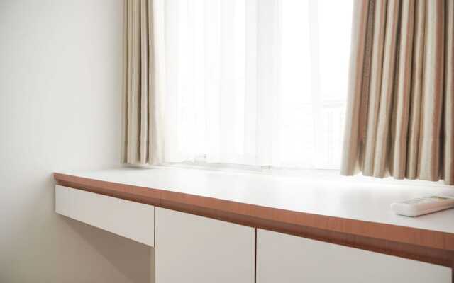 Gorgeous And Homey 2Br Bassura City Apartment Near Mall